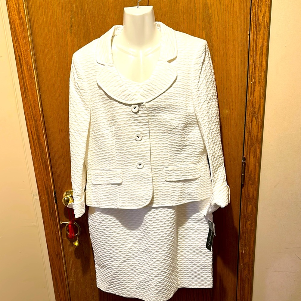 Albert Nipon white Ribbed dress Knee-Length 18 business work plus size new tags